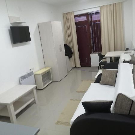 Apartment Maka 3 Soko Banja Esterno foto